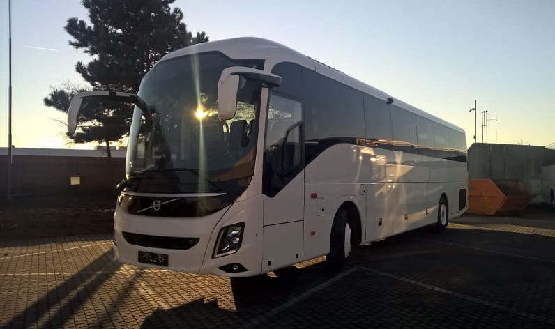 Auvergne-Rhône-Alpes: Bus hire in Albertville in Albertville and France