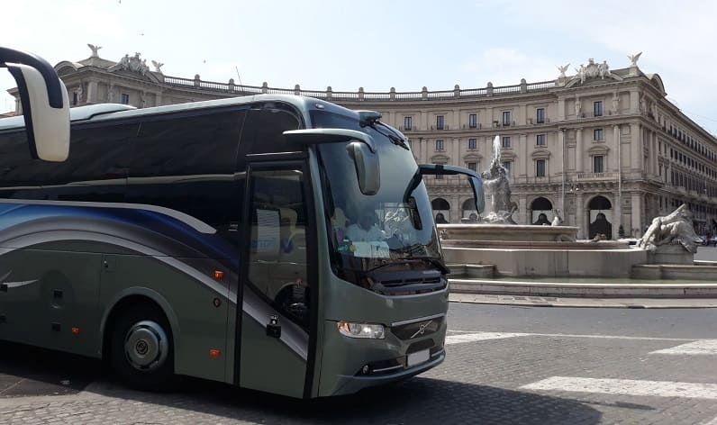 Lombardy: Bus rental in Varese in Varese and Italy