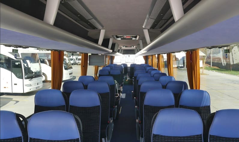 Switzerland: Coaches booking in Valais in Valais and Martigny